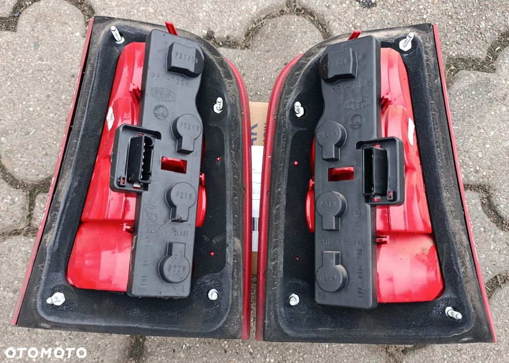 Octavia I lampa tylna tył komplet lift kombi EU Skoda - 2