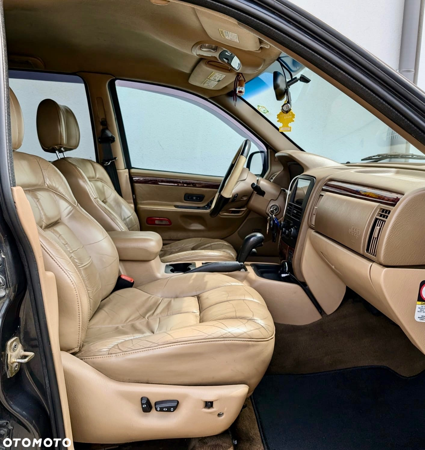 Jeep Grand Cherokee 4.7 Limited - 9