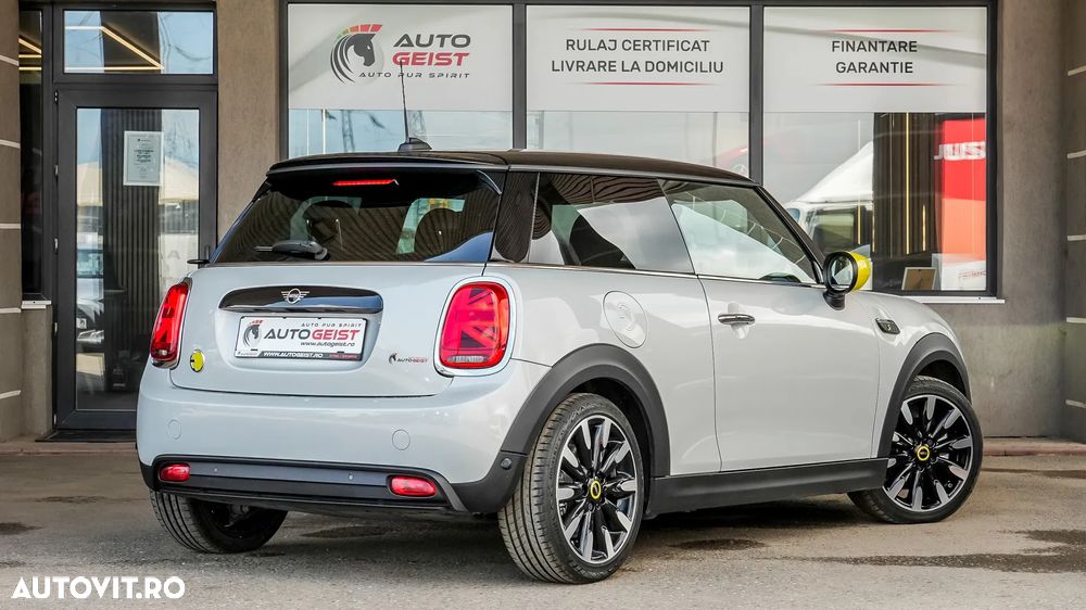 Mini Cooper SE Electric Trim - 6