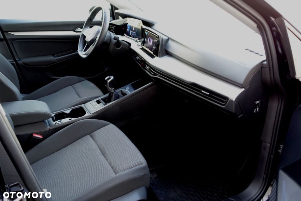 Volkswagen Golf - 13