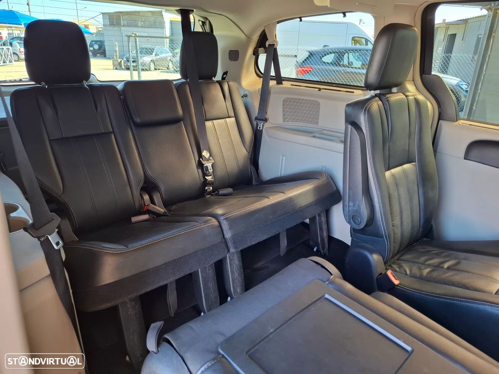 Lancia Voyager 2.8 CRD Gold - 52