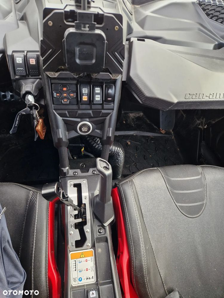 Can-Am Maverick - 25