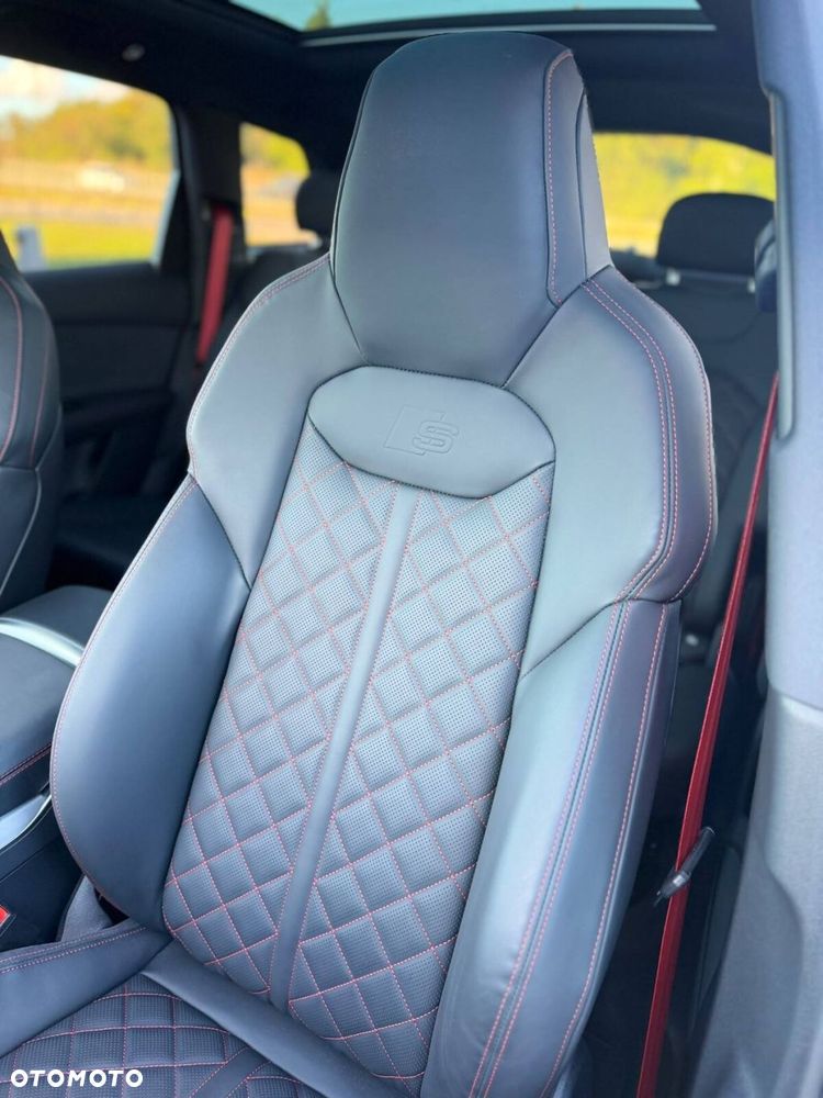 Audi Q7 TFSI e PHEV 360 kW Quattro S Line Tiptr - 15