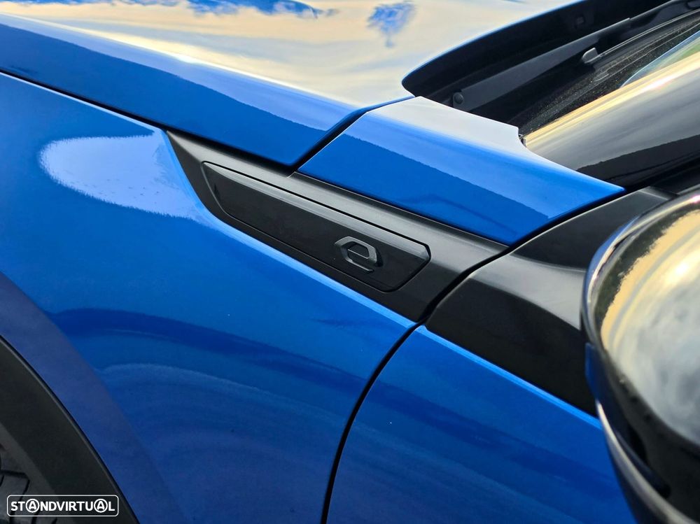 Peugeot e-2008 50 kWh GT - 3