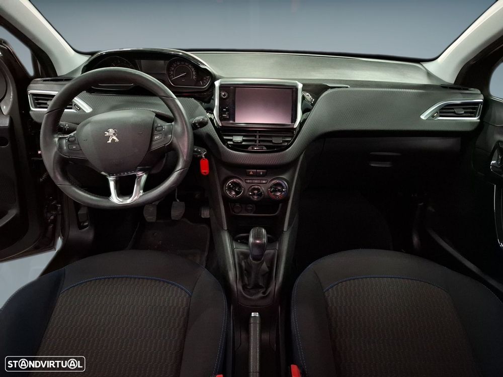 Peugeot 208 1.2 PureTech Style - 11