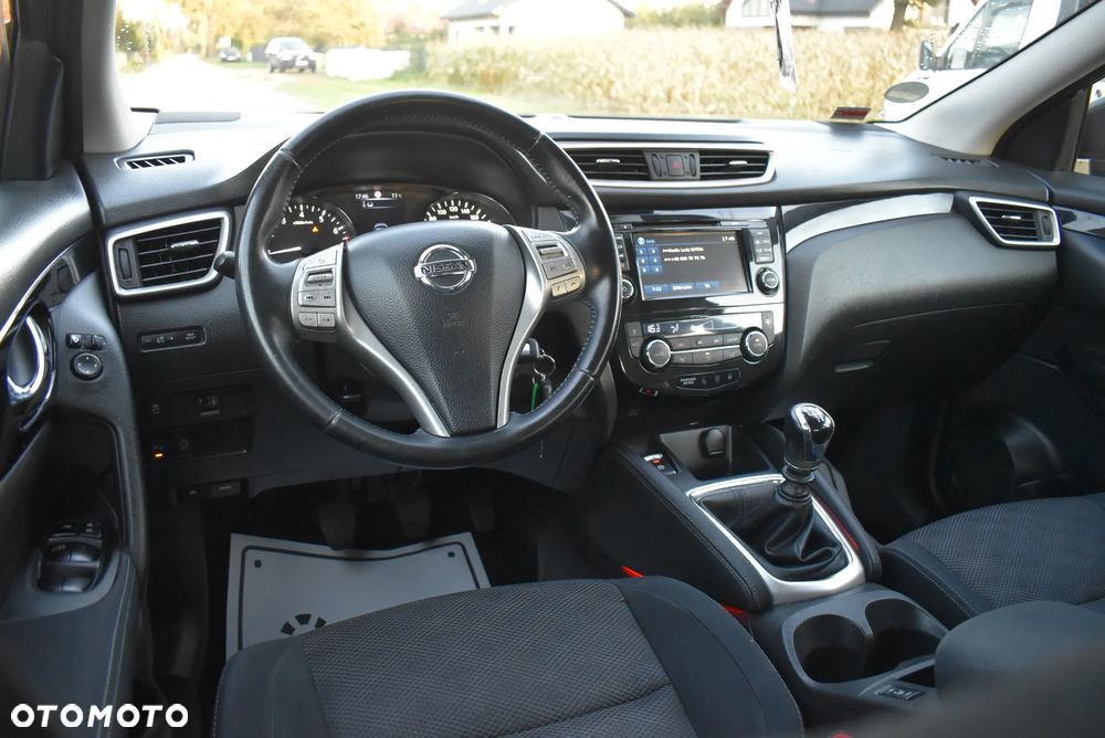 Nissan Qashqai 1.2 DIG-T TEKNA+ - 24