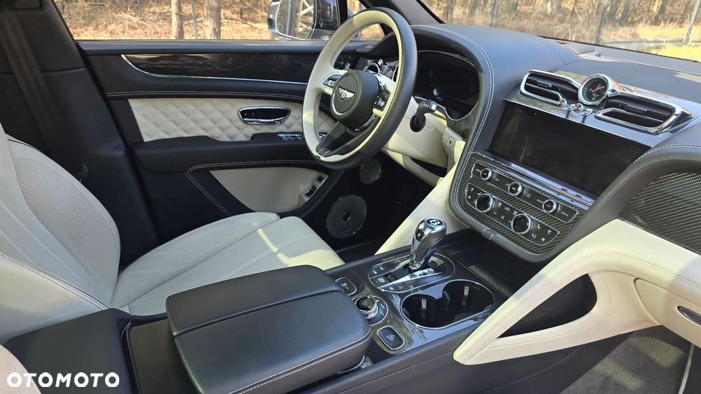 Bentley Bentayga - 13