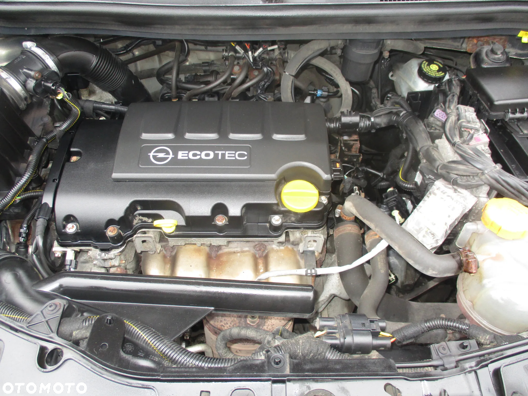 Opel Corsa 1.2 16V Edition / Active - 27