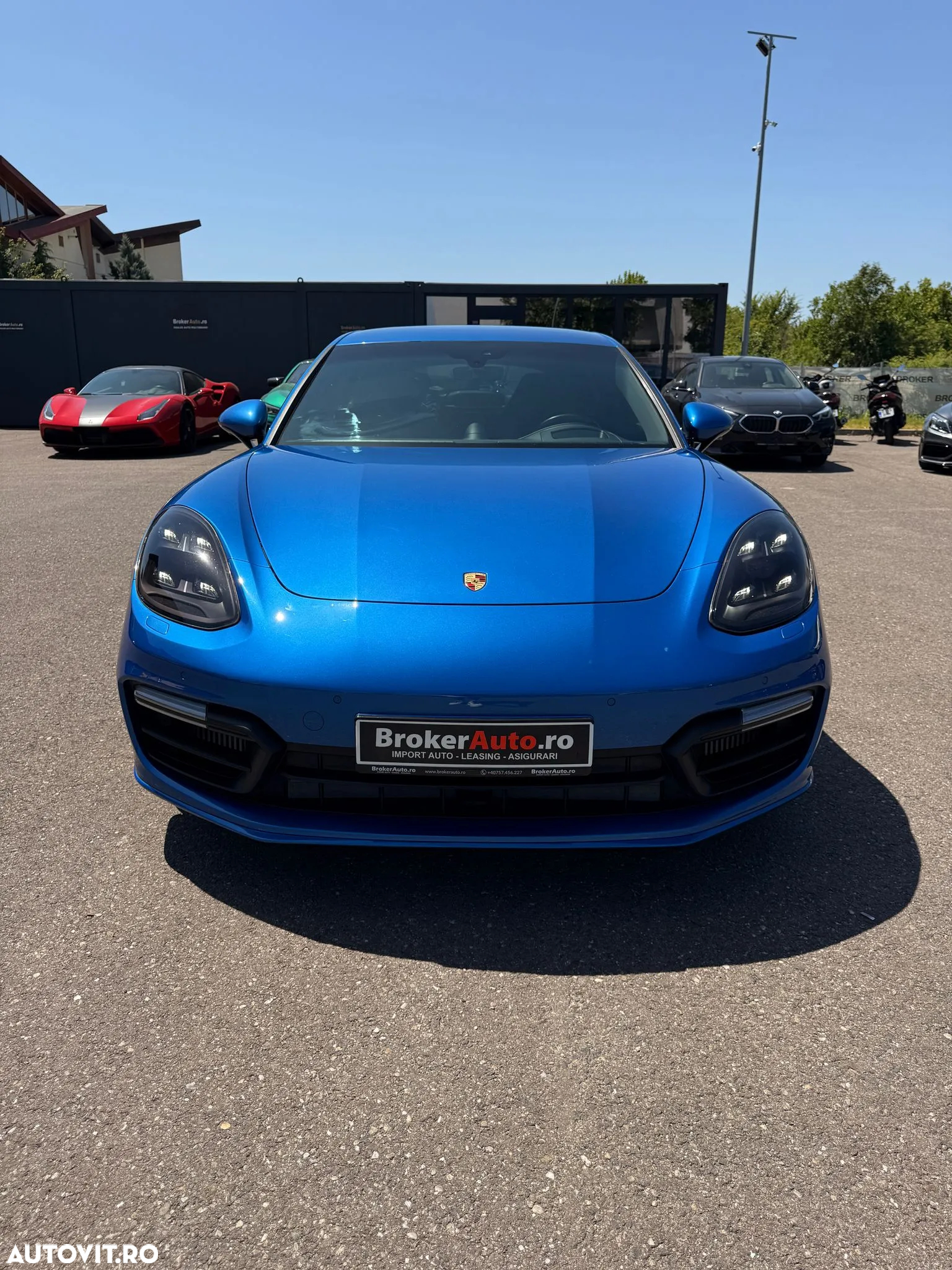 Porsche Panamera - 8