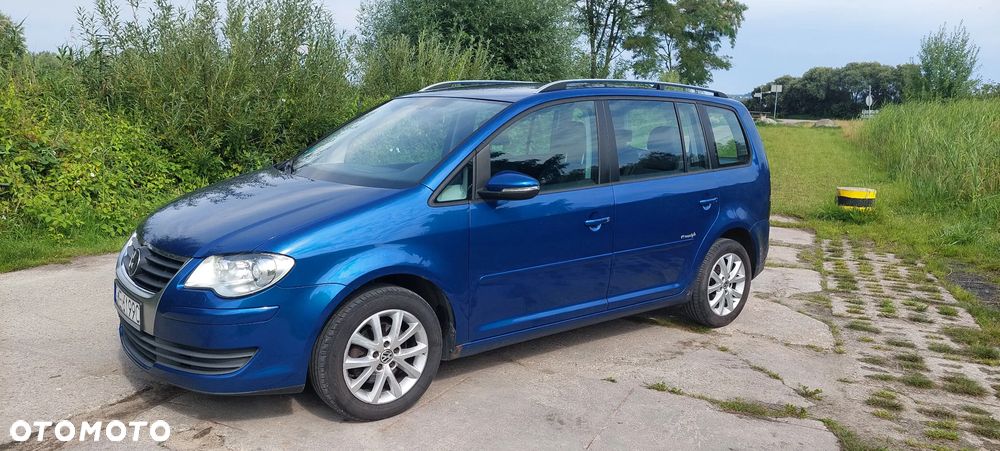 Volkswagen Touran 1.9 TDI DPF BlueMot Trendline - 9
