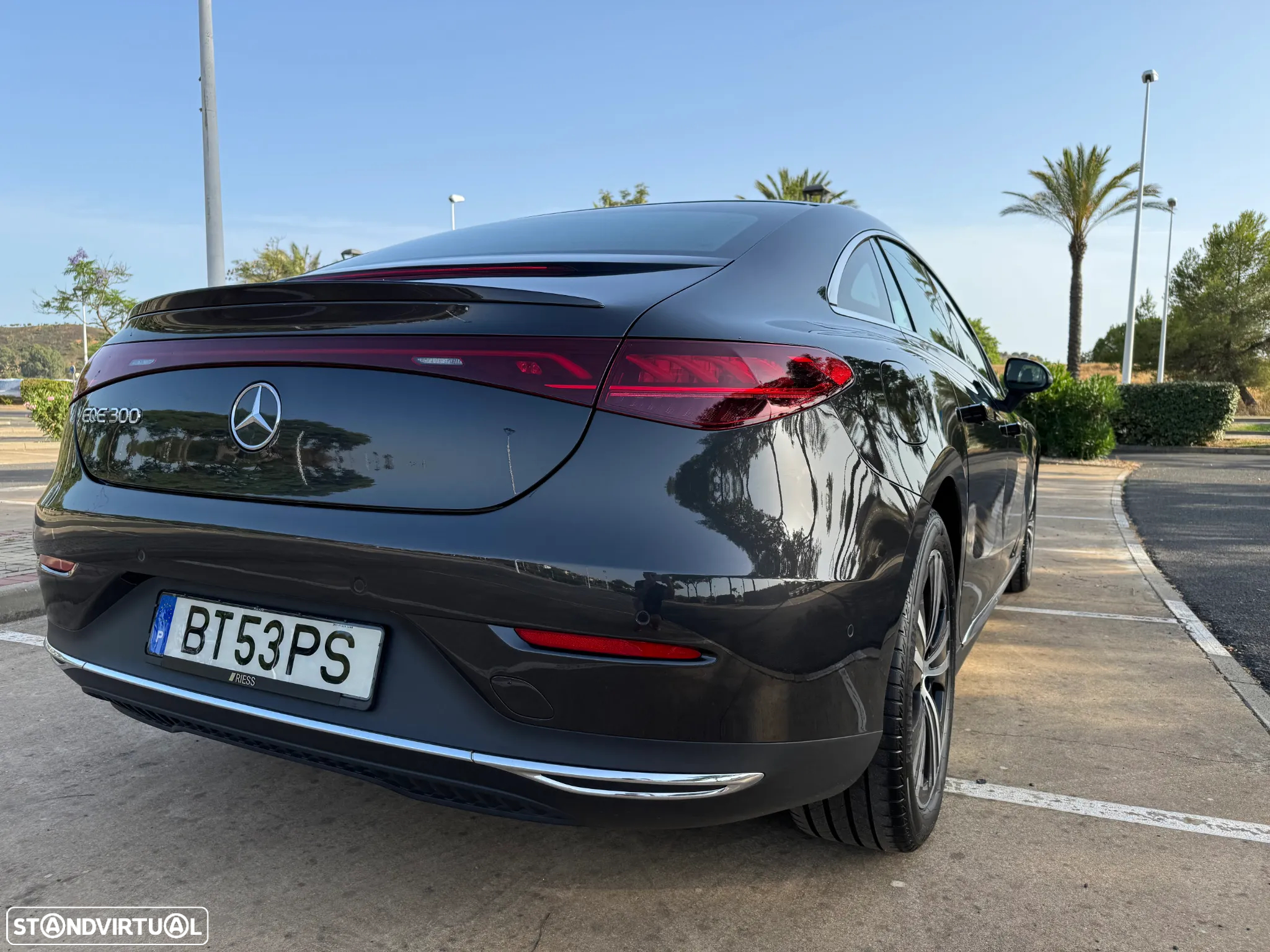 Mercedes-Benz EQE 300 Edition Electric Art - 10