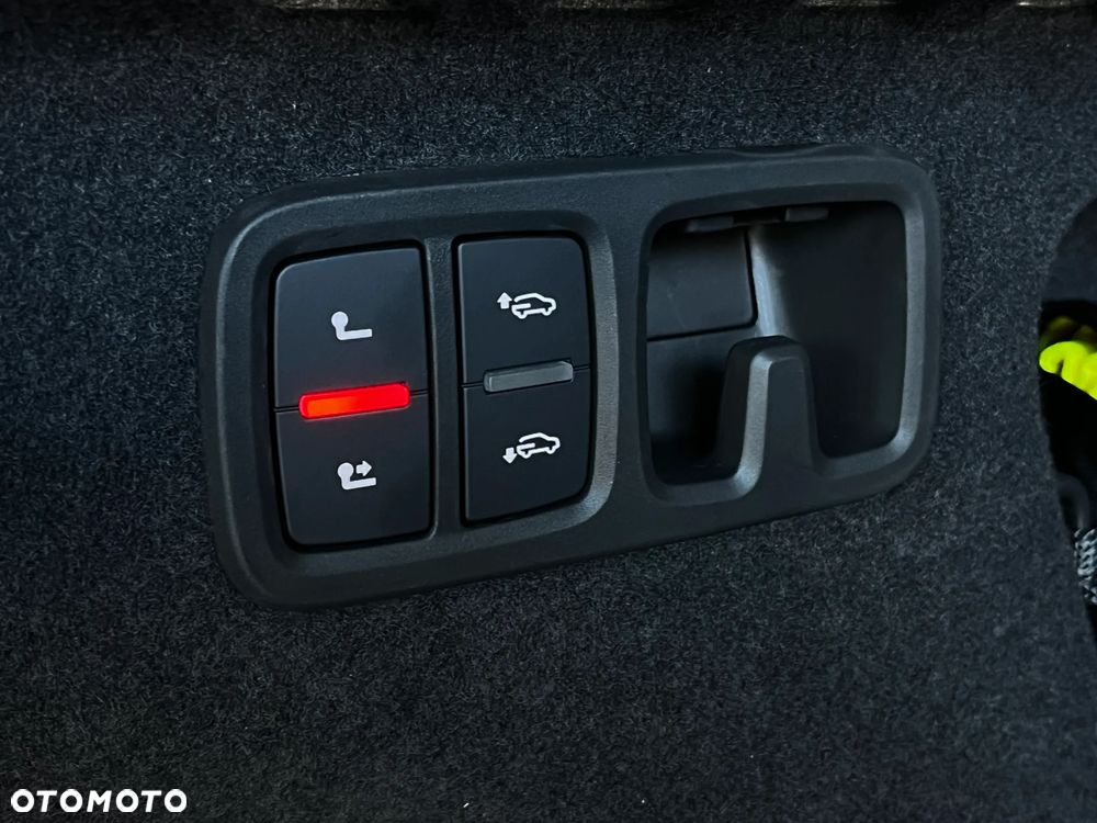 Audi Q8 TDI mHEV 210 kW Quattro Tiptronic - 38