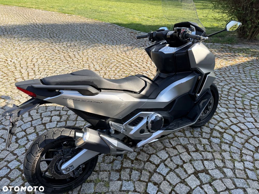 Honda NSS - 4