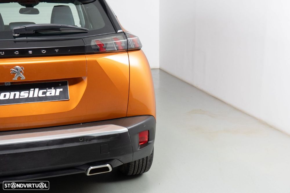 Peugeot 2008 1.2 PureTech Allure EAT8 - 18