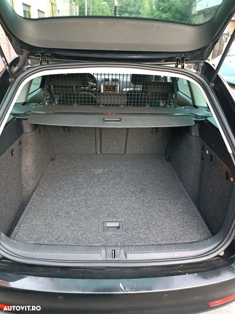 Skoda Octavia 2.0 TDI DPF DSG FAMILY - 2