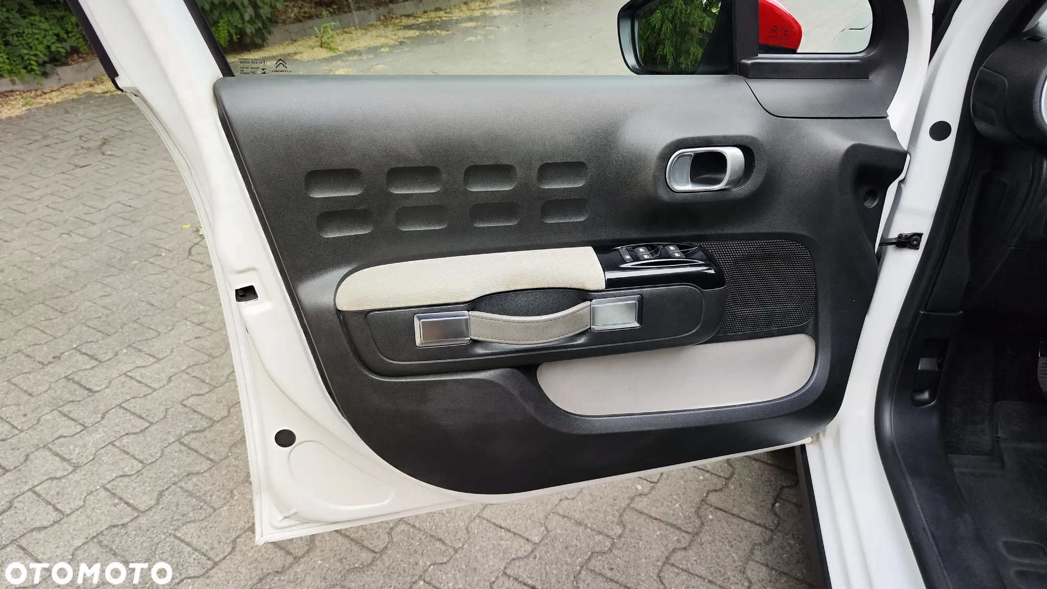 Citroën C3 1.2 PureTech Exclusive - 16