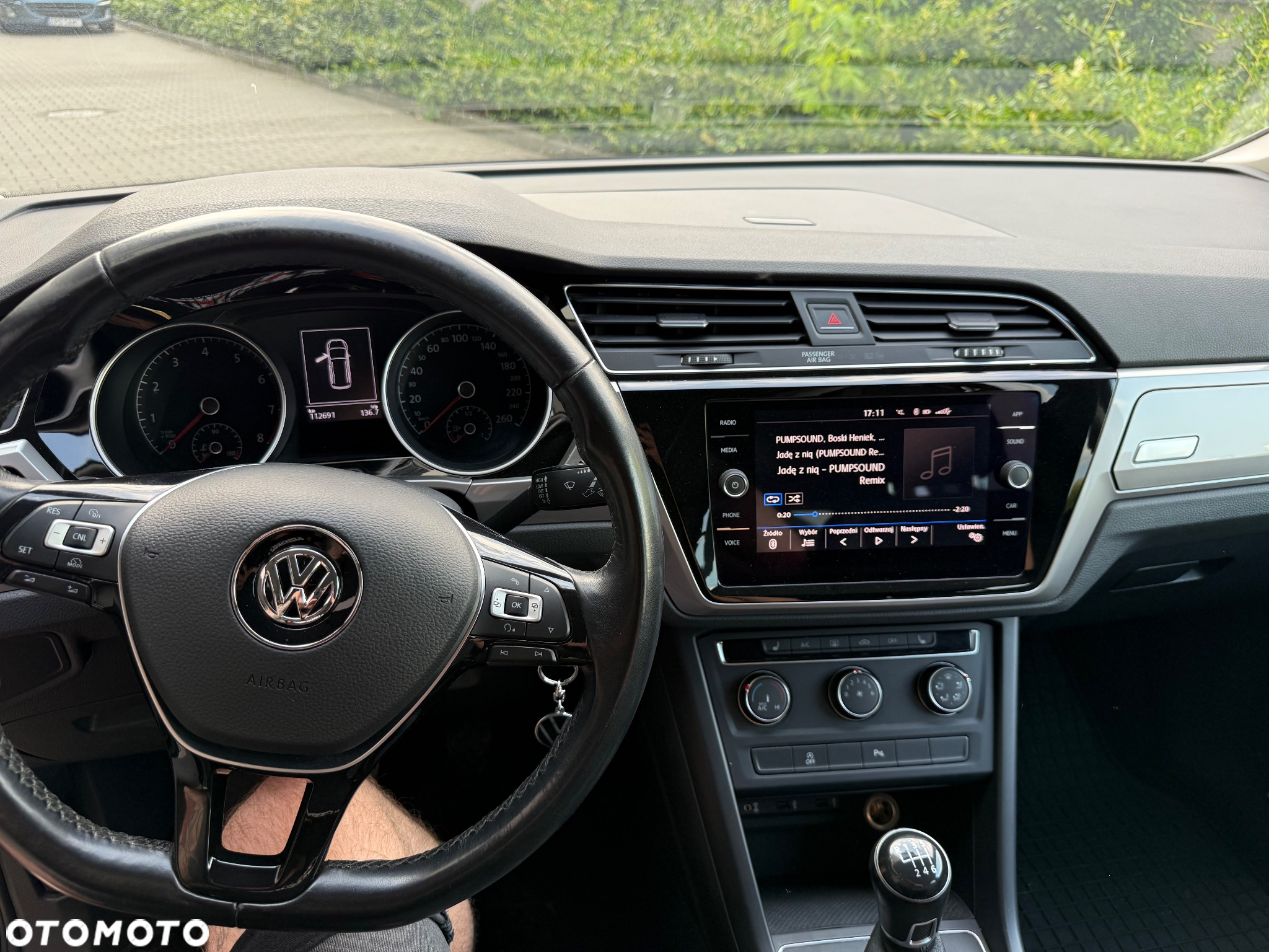 Volkswagen Touran 1.2 TSI (BlueMotion Technology) Trendline - 7