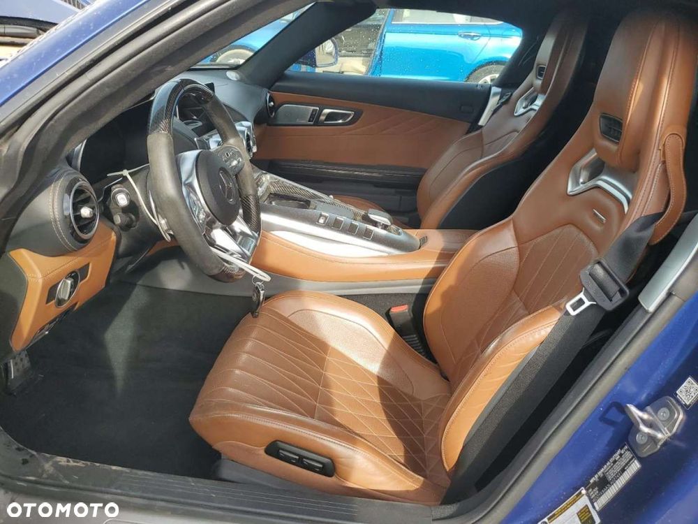 Mercedes-Benz AMG GT - 6