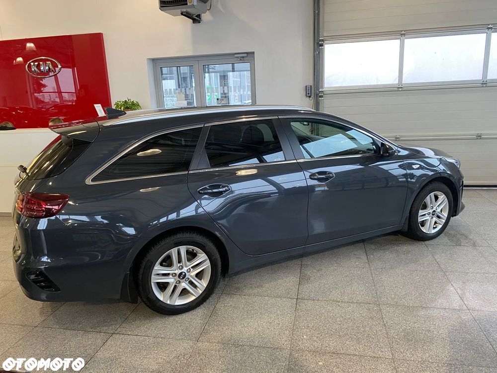 Kia Ceed 1.5 T-GDI M - 6