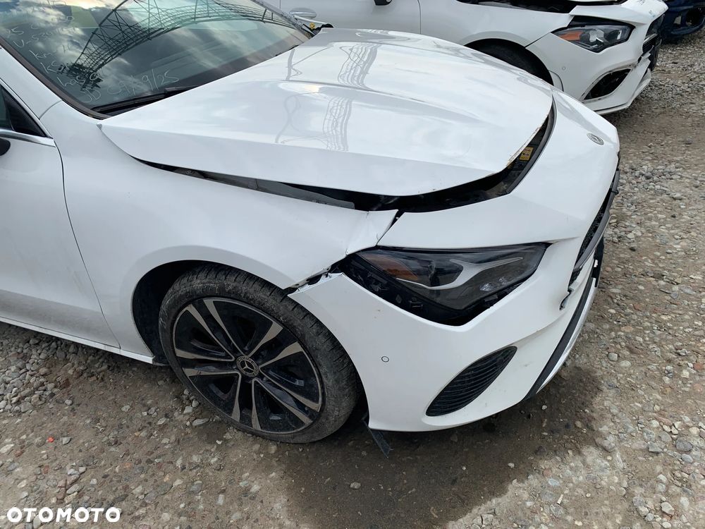 Mercedes-Benz CLA 250 4-Matic 7G-DCT - 9