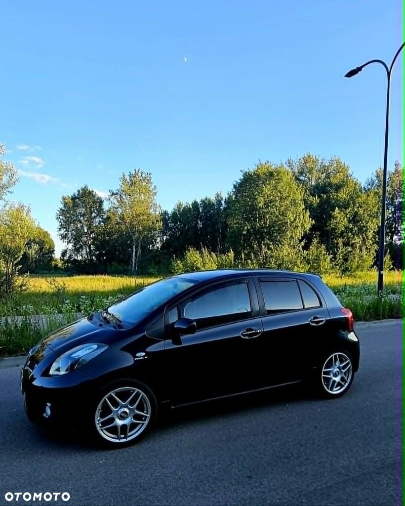 Toyota Yaris 1.8 VVT-i TSport - 3