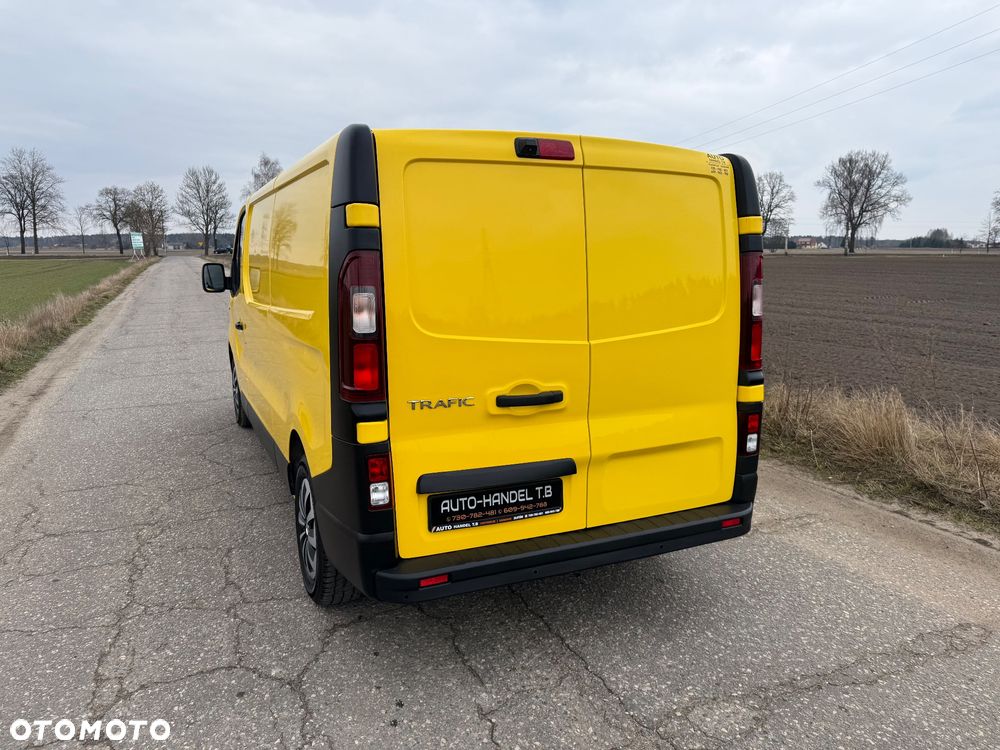 Renault Trafic - 8