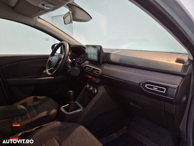 Dacia Logan TCe 90 MT6 Prestige - 13