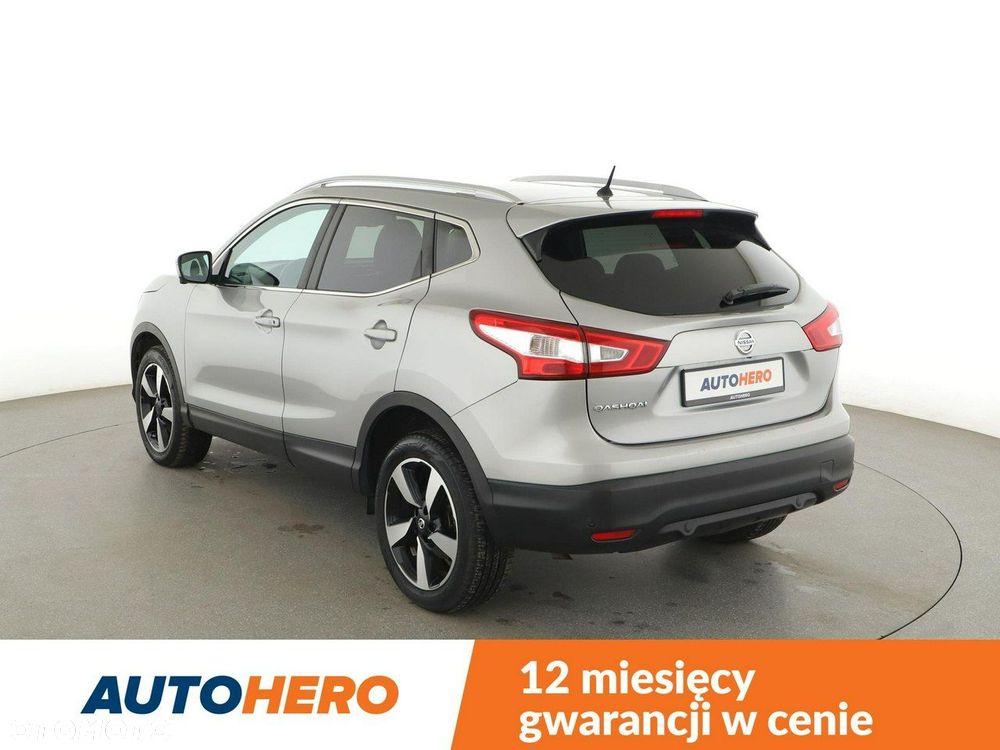 Nissan Qashqai 1.6 DIG-T N-Connecta - 4