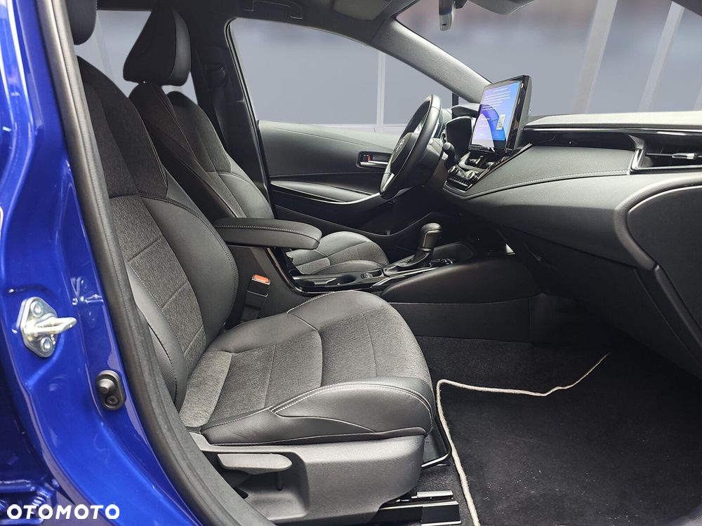 Toyota Corolla 1.8 Hybrid Style - 11