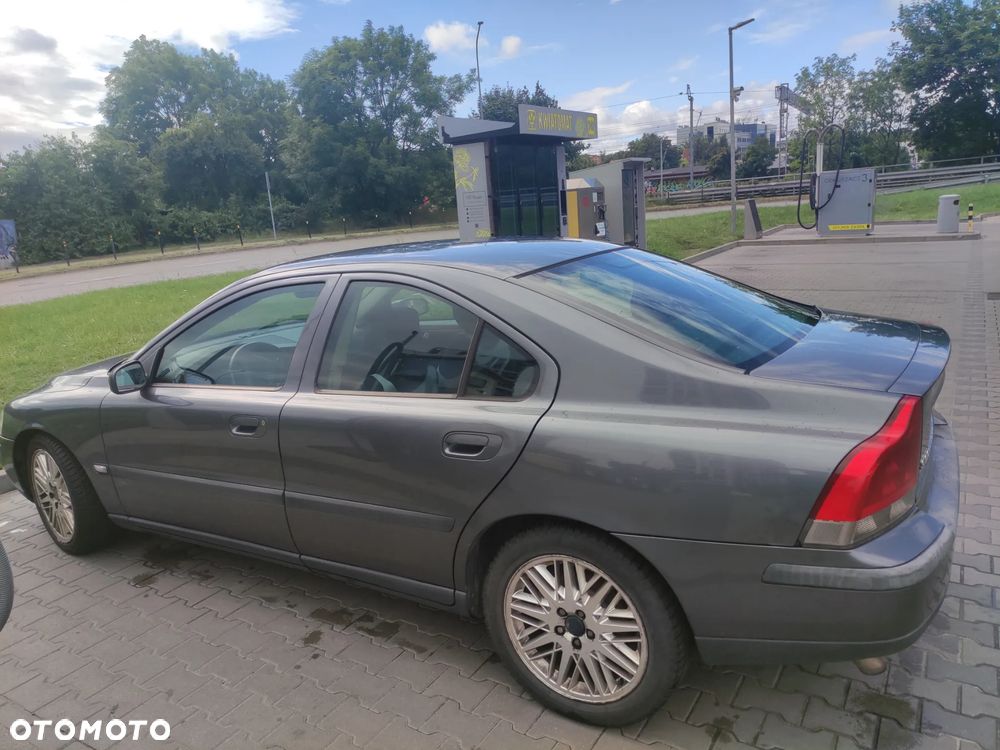 Volvo S60 2.4 D - 5