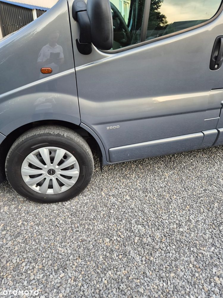 Opel Vivaro - 3