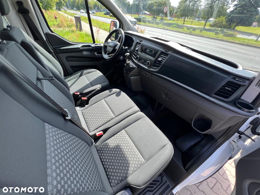 Ford TRANSIT CUSTOM 2,0 TDCI 130KM L1 ZABUDOWA WARSZTATOWA - 40