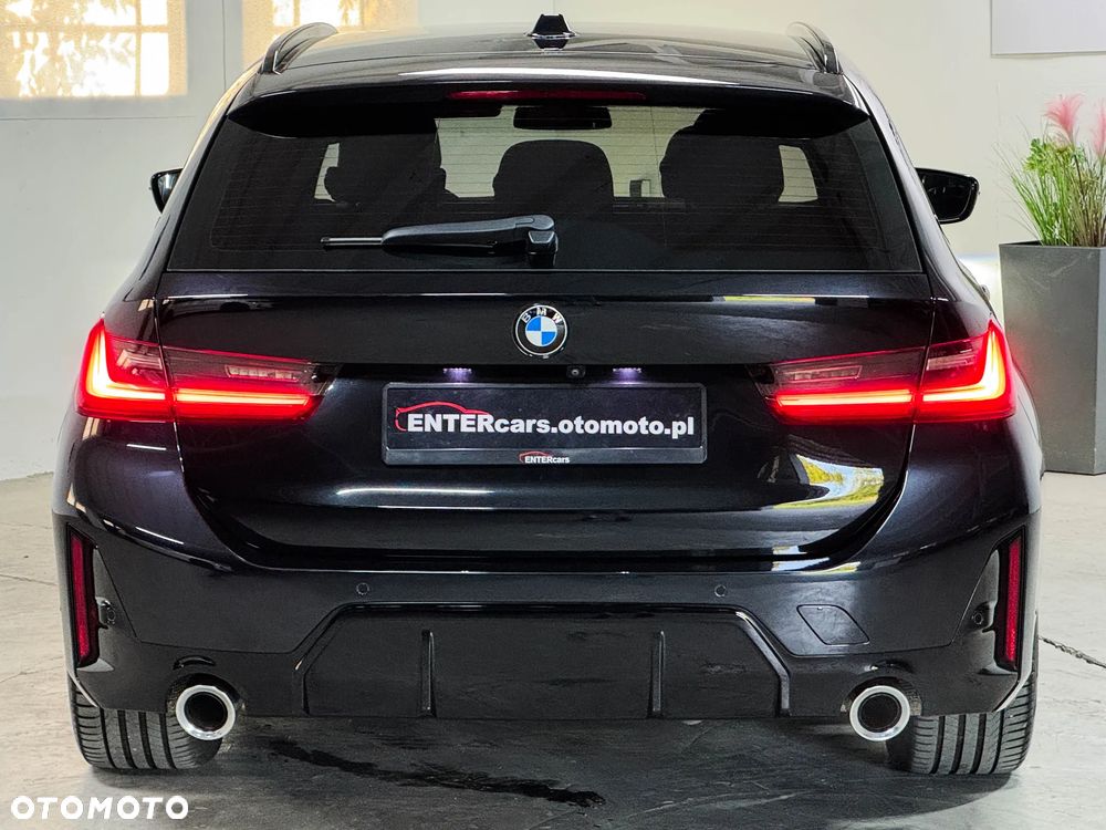 BMW Seria 3 320d xDrive M Sport Shadow - 17