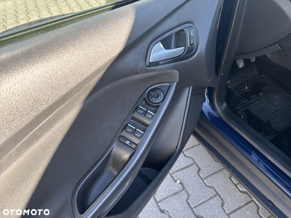 Ford Focus 1.6 TDCi Trend Sport - 9