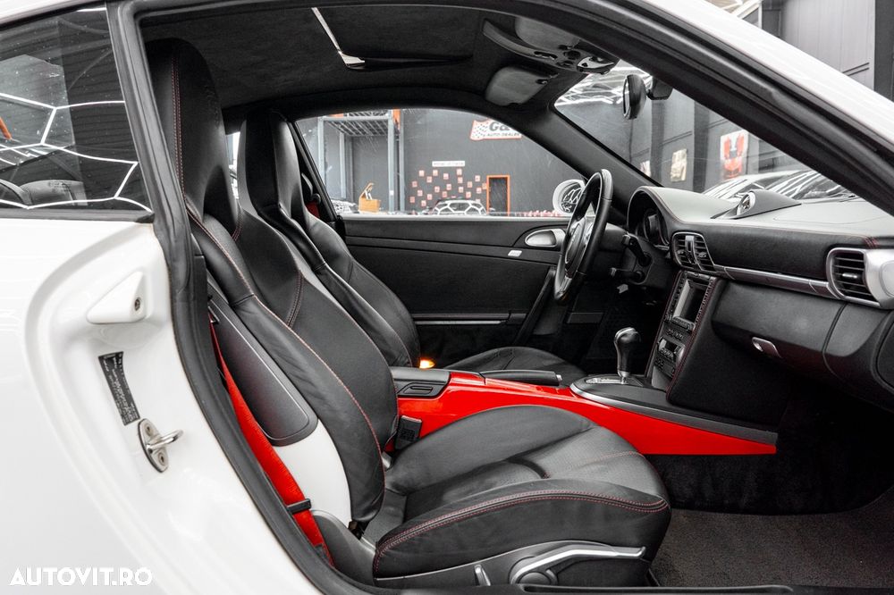 Porsche 911 - 12