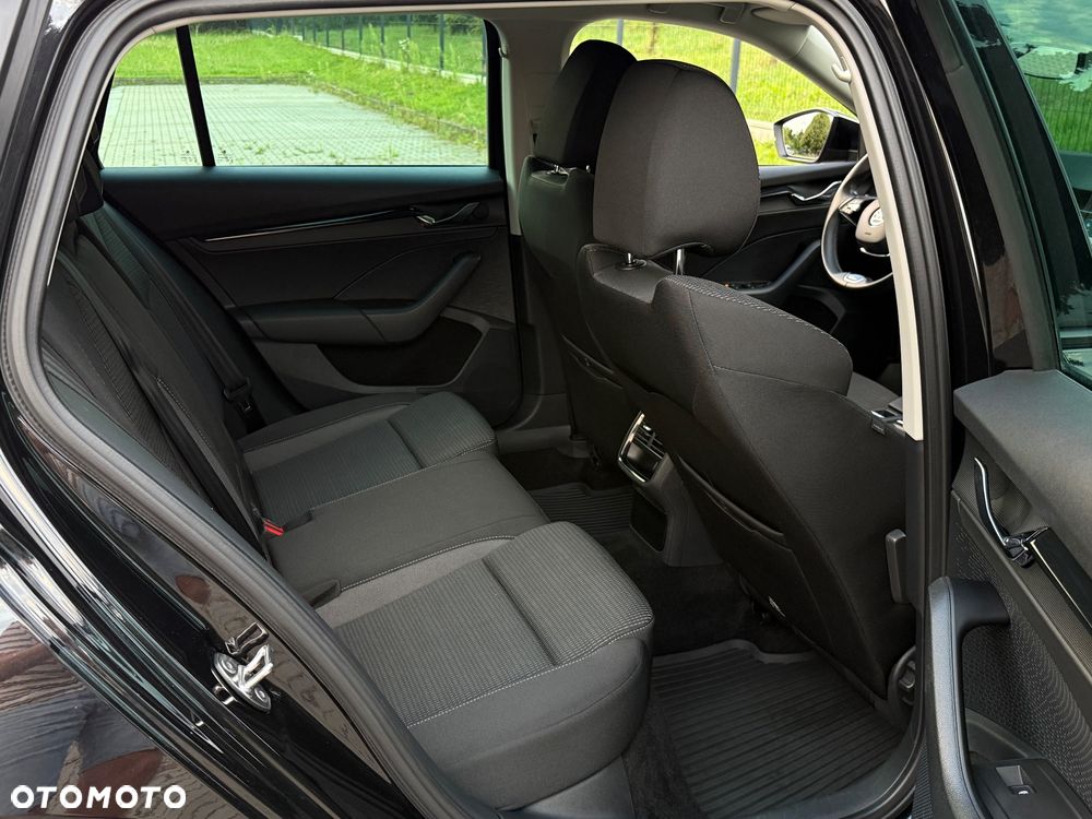 Skoda Octavia 1.5 TSI ACT Ambition - 10