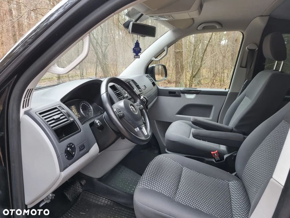 Volkswagen Transporter - 16