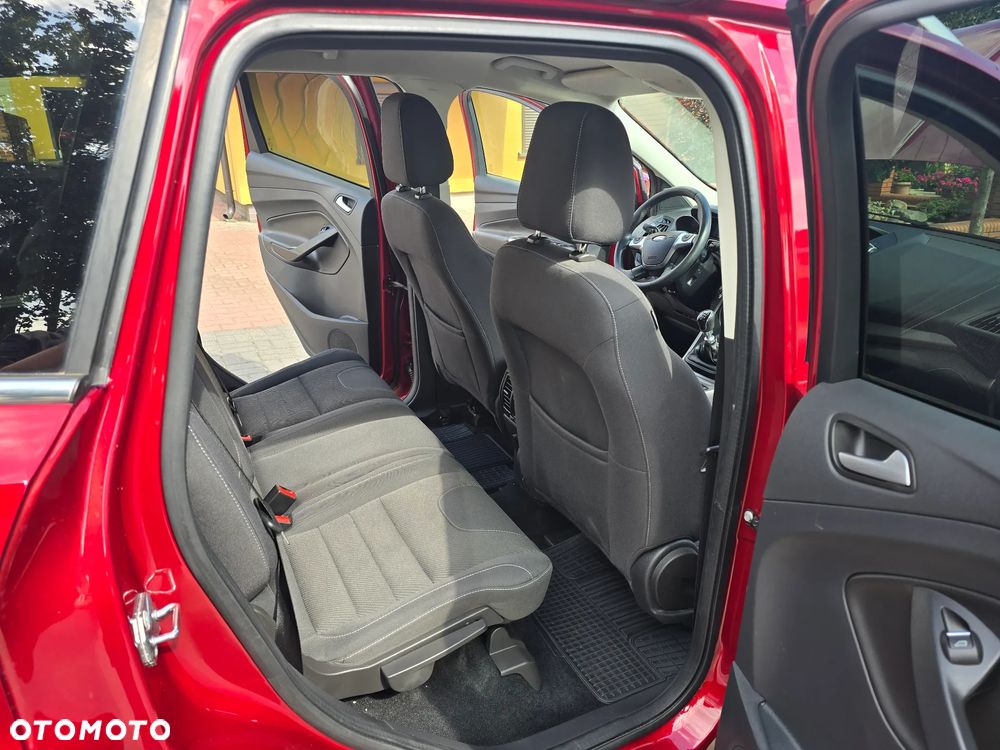 Ford Kuga - 19