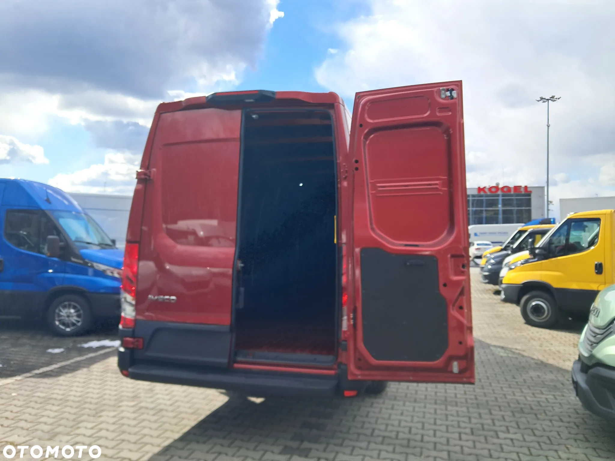 Iveco Daily / Pewny partner w biznesie ! - 6