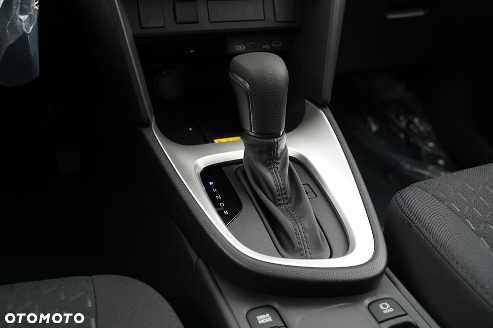 Toyota Yaris Cross Hybrid 1.5 Comfort - 25