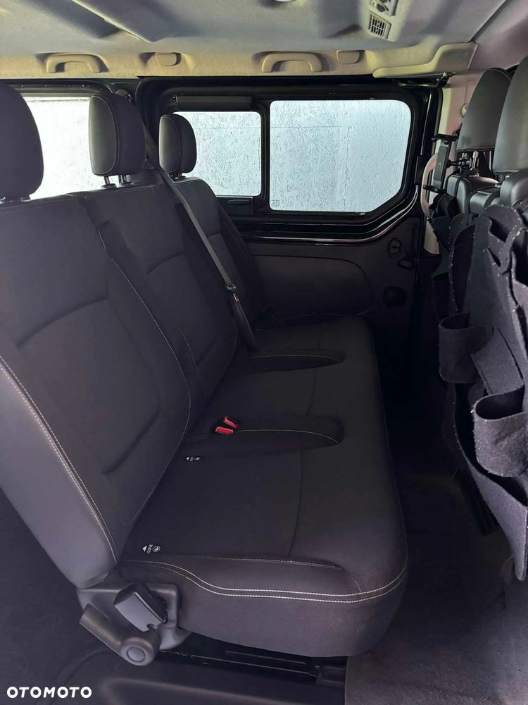 Renault Trafic - 12
