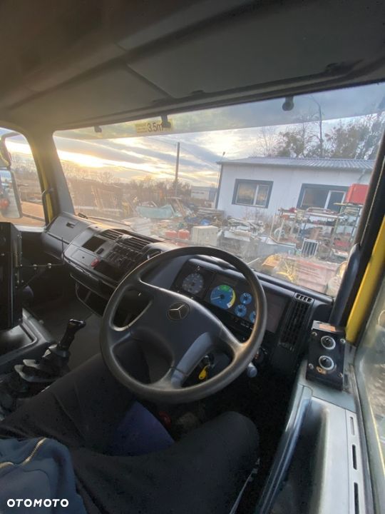 Mercedes-Benz ATEGO - 7