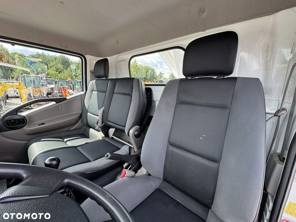 Nissan Cabstar - 28