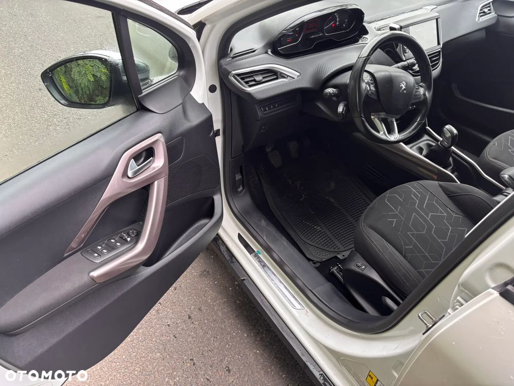 Peugeot 2008 2016