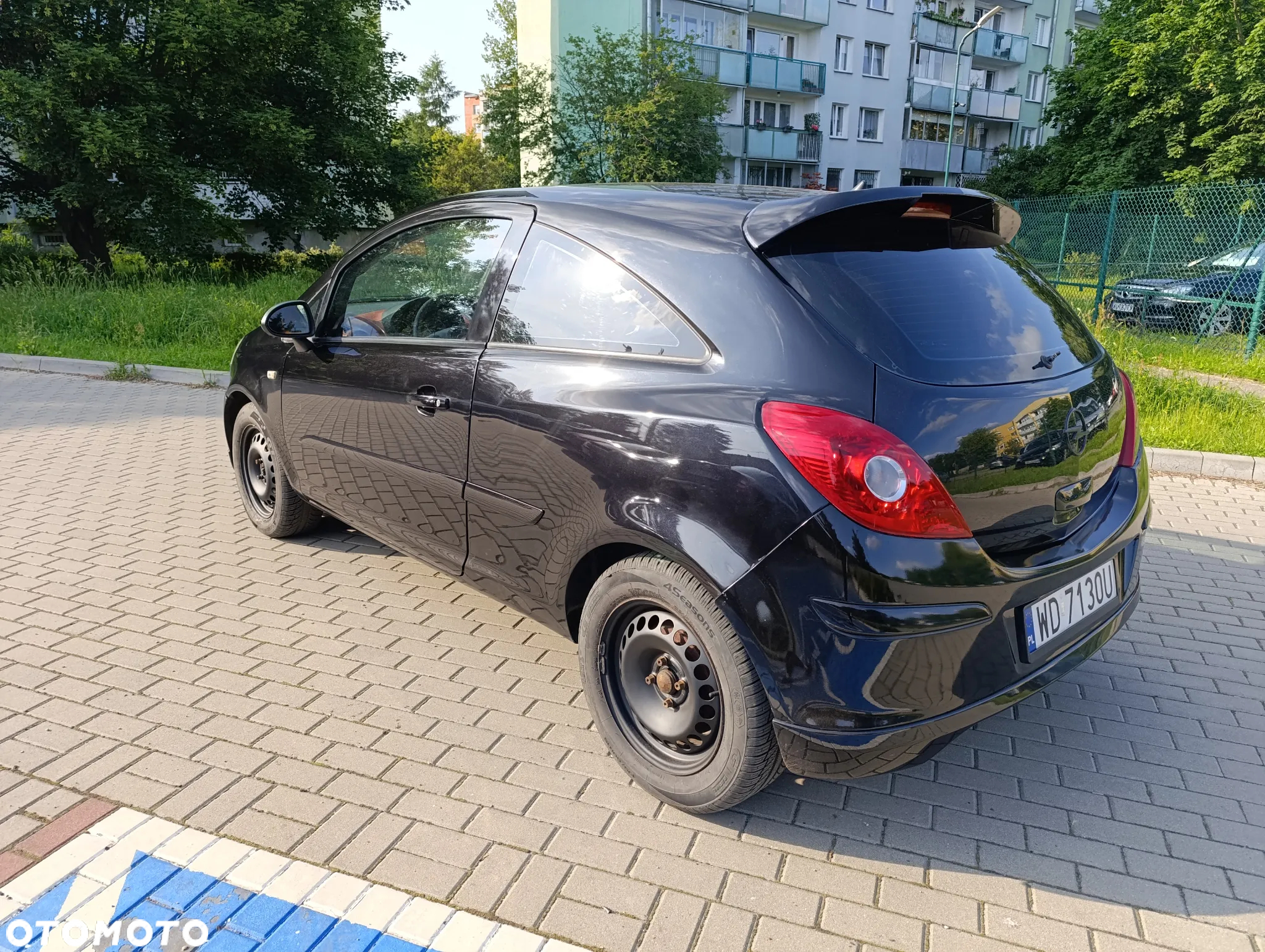 Opel Corsa 1.4 16V Sport - 6
