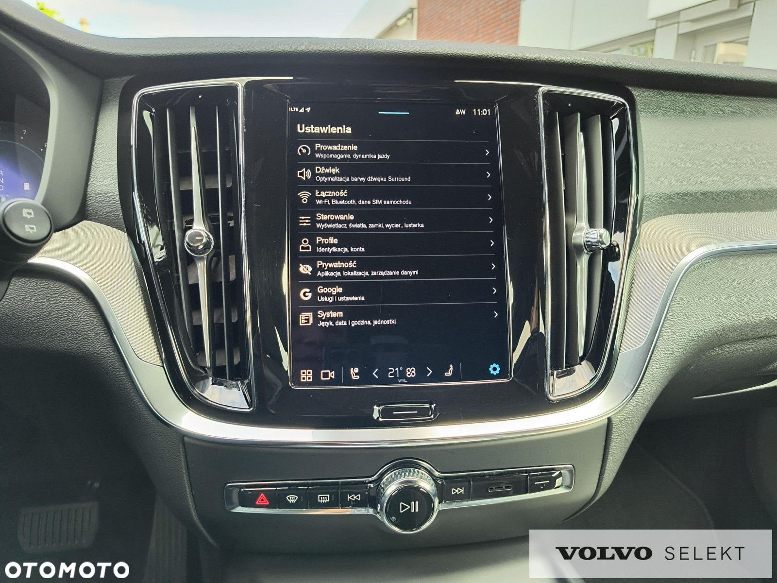 Volvo V60 Cross Country - 27