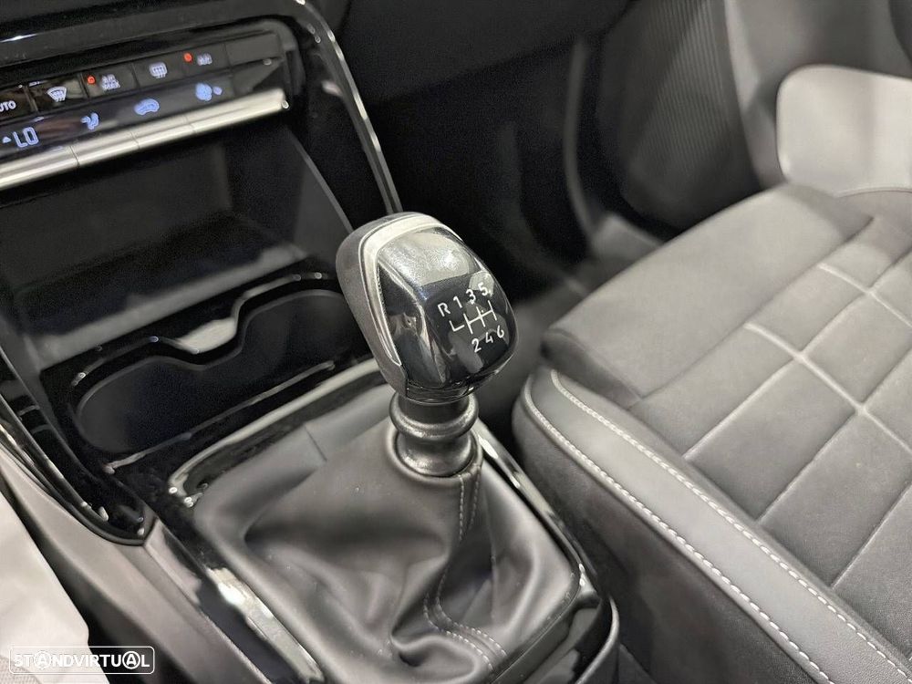 Citroën C3 1.2 Turbo Max - 19