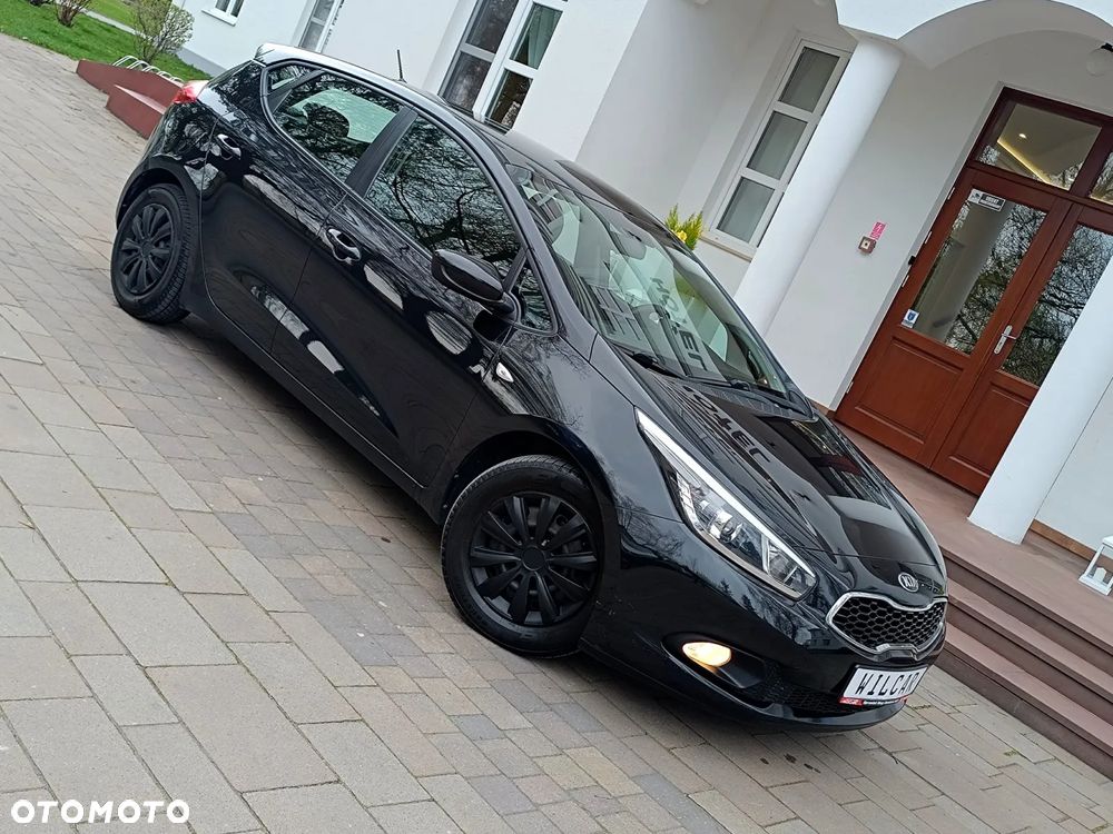 Kia Ceed 1.4 CVVT - 11