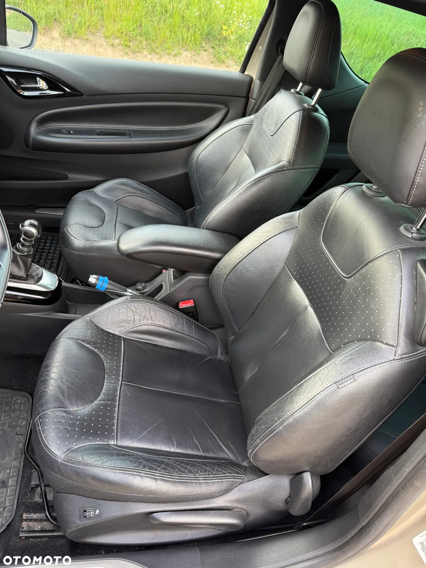 Citroën DS3 1.6 THP SportChic - 8