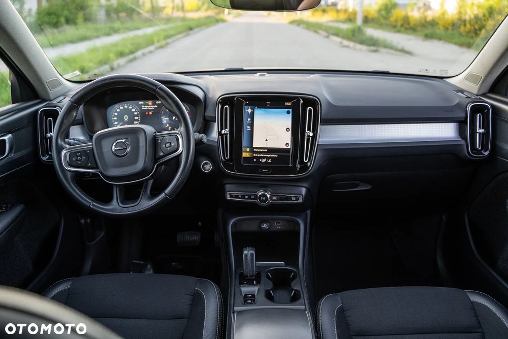 Volvo XC 40 D3 Momentum - 21